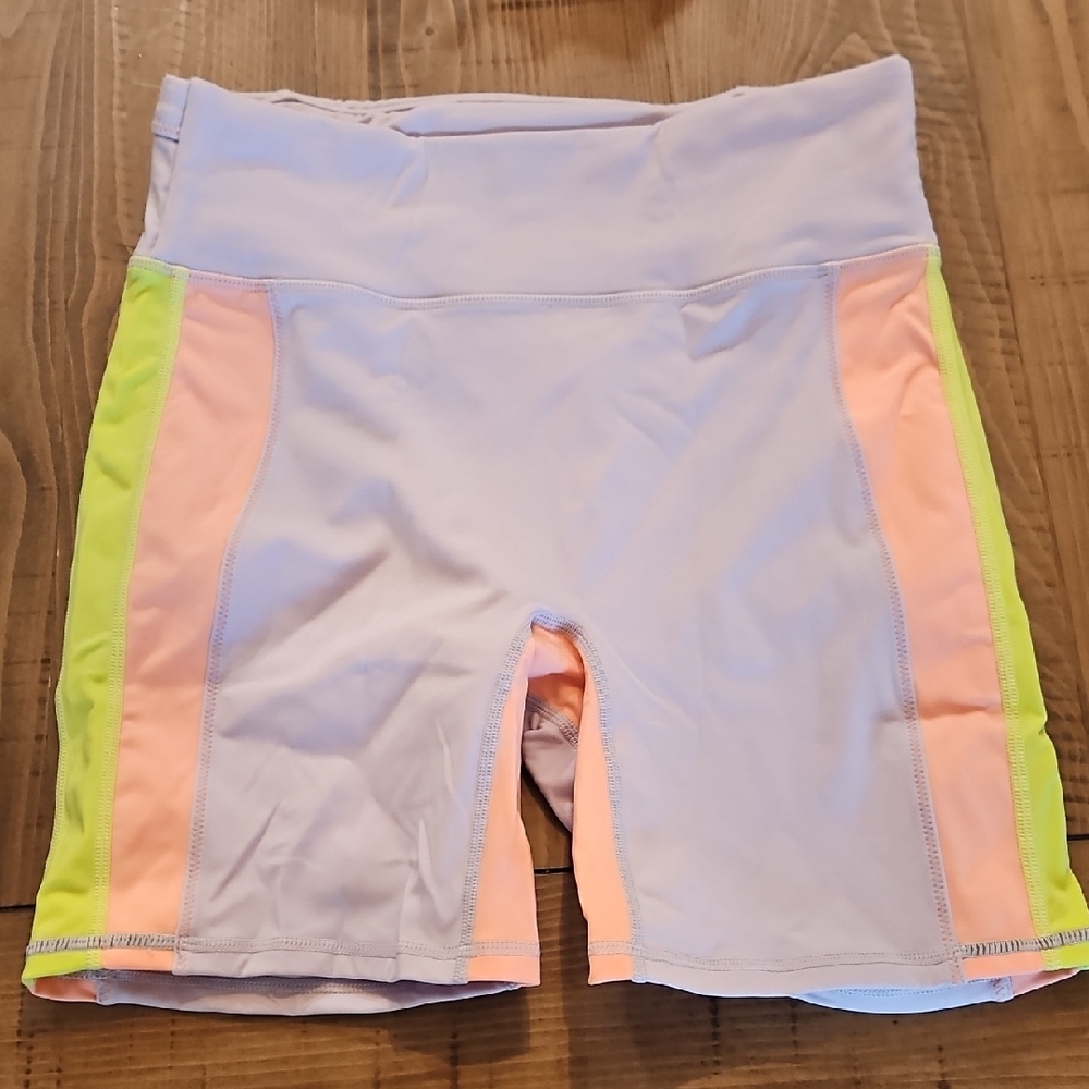Fabletics High-Waisted Trinity Run Shorts 7 In Large NWT